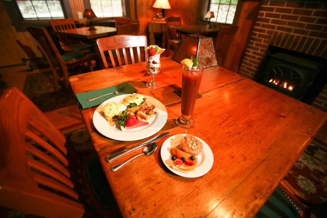 East Middlebury Waybury Inn מראה חיצוני תמונה